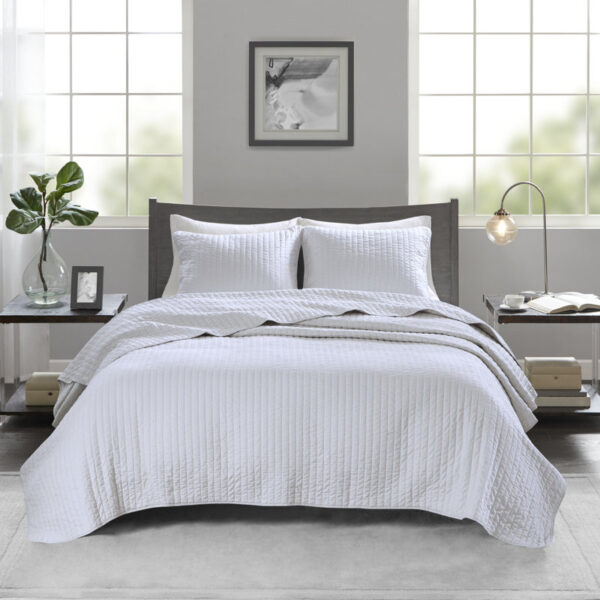 Madison Park Barwick Reversible Solid 3 Piece Quilt Set Size - Twin/Twin XL Coverlet + 1 Standard Sham, Color – White