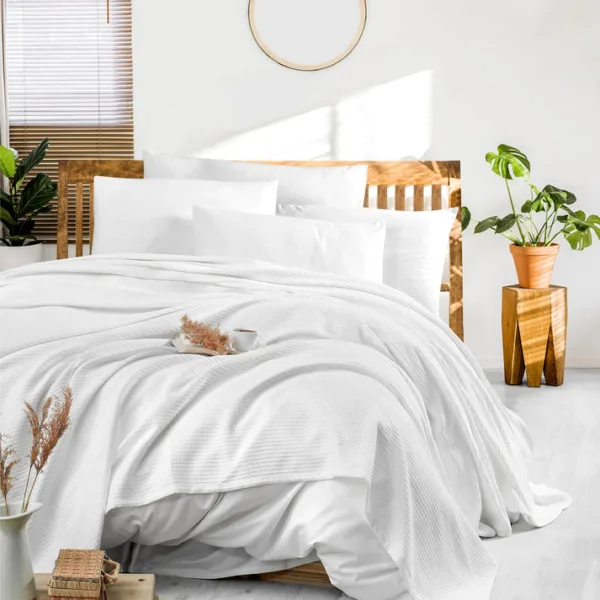 GlobalTex Honeycomb Blanket White (5/Case)