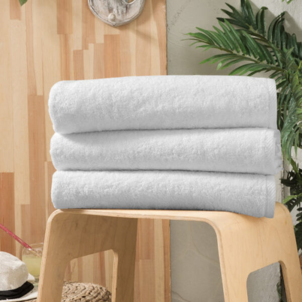 GlobalTex White Pool and Beach Towel (12/Case)